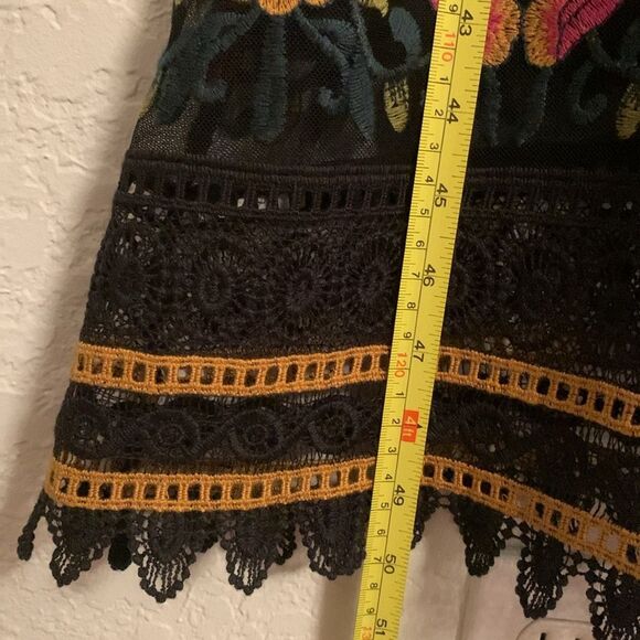 Anthropologie Jacguin Embroidered Elegant Black Gold Lace Midi Dress Size 2 - Picture 9 of 13